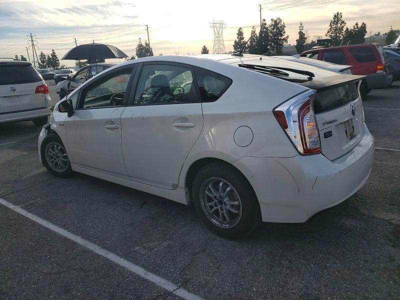 Photo 2 from auction – 2013 TOYOTA PRIUS with VIN JTDKN3DU2D1640137