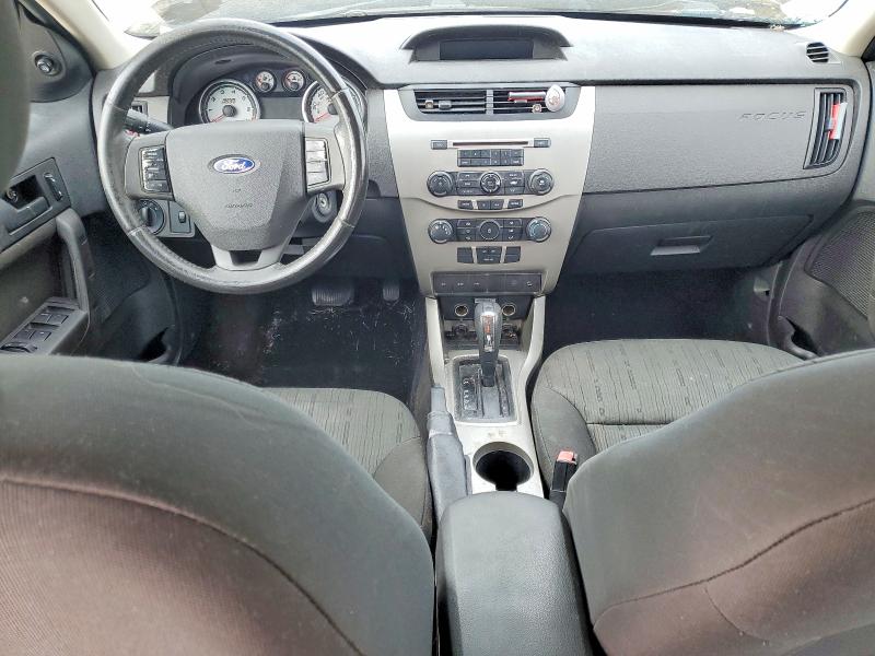 Photo 8 from auction – 2009 FORD FOCUS SE with VIN 1FAHP35N79W102769