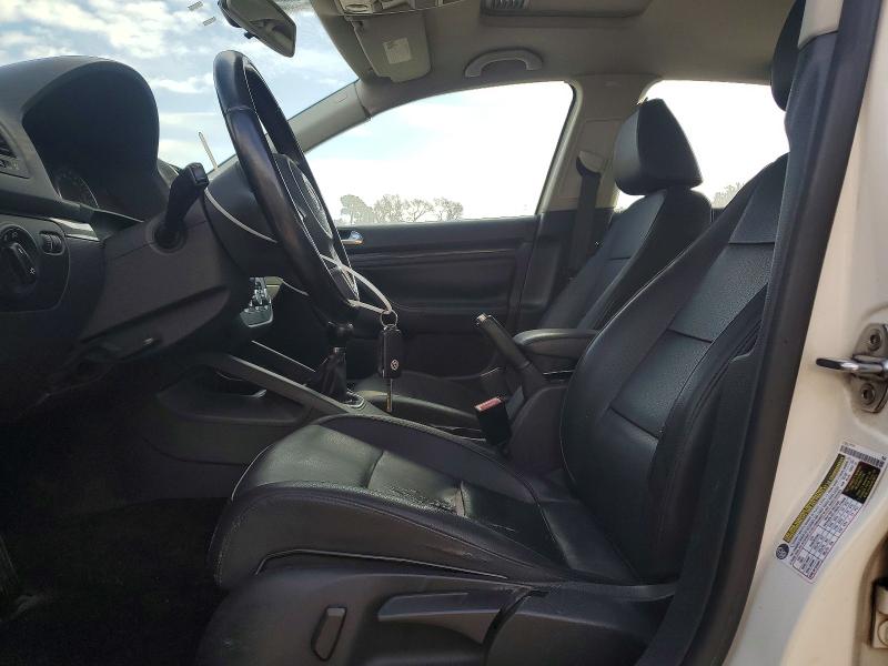 Photo 7 from auction – 2010 VOLKSWAGEN JETTA WOLF with VIN 3VWRA7AJXAM070203