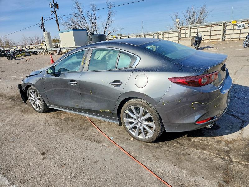 Photo 2 from auction – 2022 MAZDA 3 SELECT with VIN 3MZBPABL0NM314069