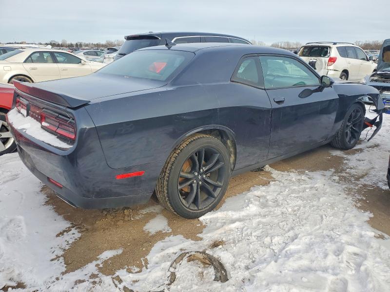 Photo 3 from auction – 2018 DODGE CHALLENGER with VIN 2C3CDZAG6JH322256