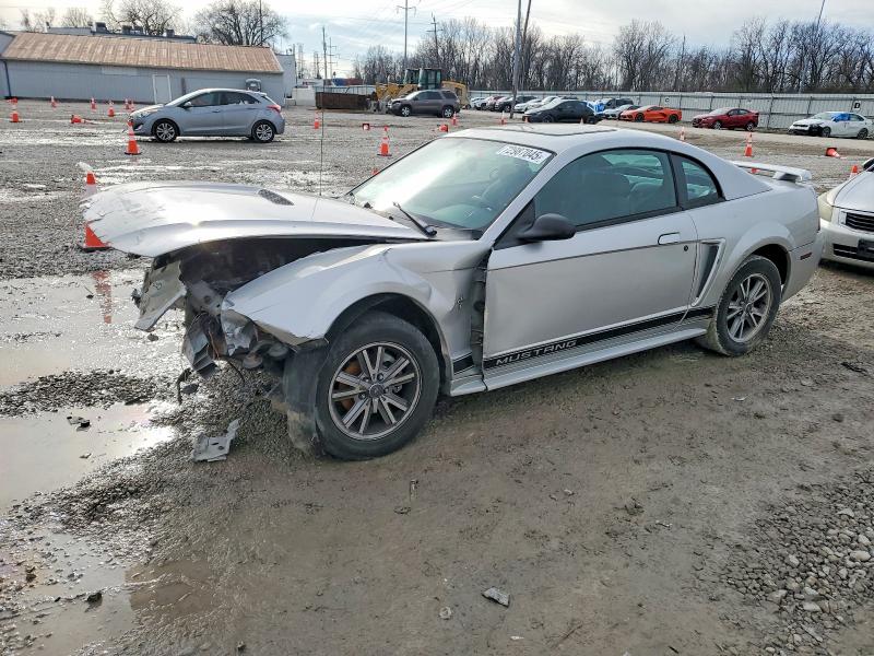 FORD MUSTANG 2002 with VIN 1FAFP404X2F223040 - Photo from auction