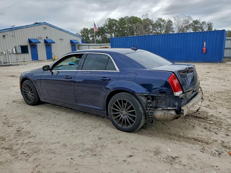 Photo 2 from auction – 2015 CHRYSLER 300 LIMITE with VIN 2C3CCAAG9FH929599