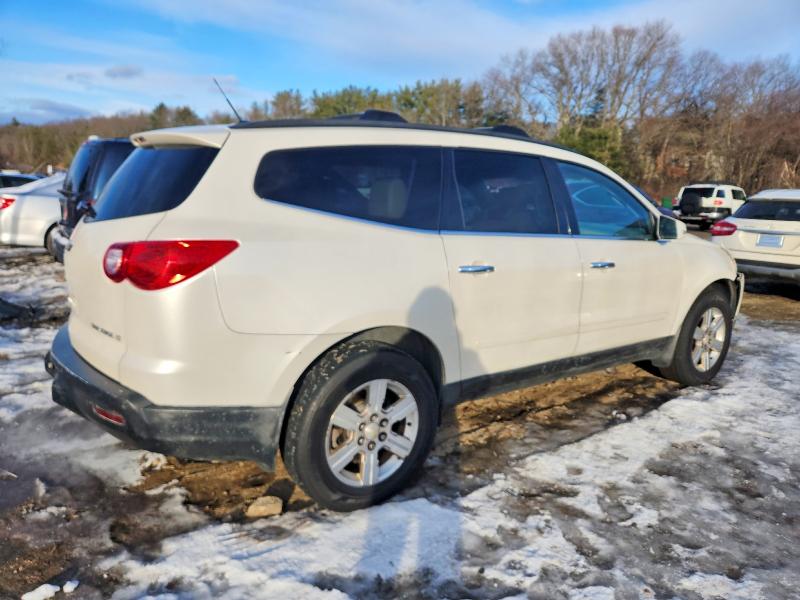 Photo 3 from auction – 2011 CHEVROLET TRAVERSE L with VIN 1GNKVJED8BJ329674