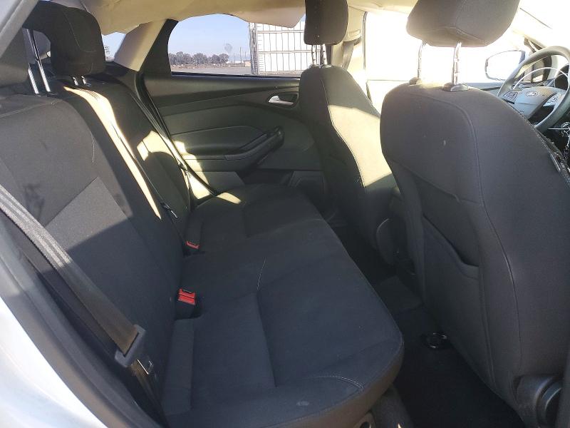 Photo 10 from auction – 2016 FORD FOCUS SE with VIN 1FADP3F21GL253835