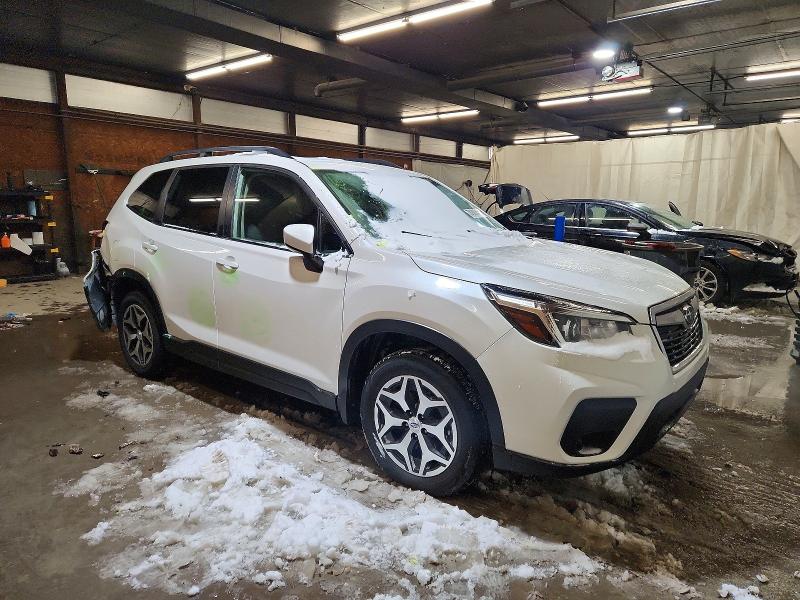 Photo 4 from auction – 2019 SUBARU FORESTER P with VIN JF2SKAEC1KH572910