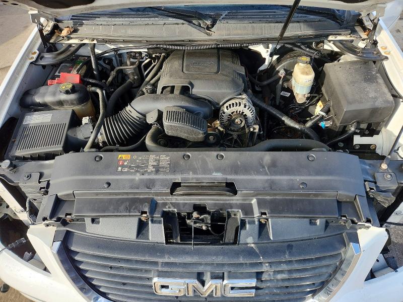 Photo 12 from auction – 2013 GMC YUKON SLT with VIN 1GKS2CE01DR354340