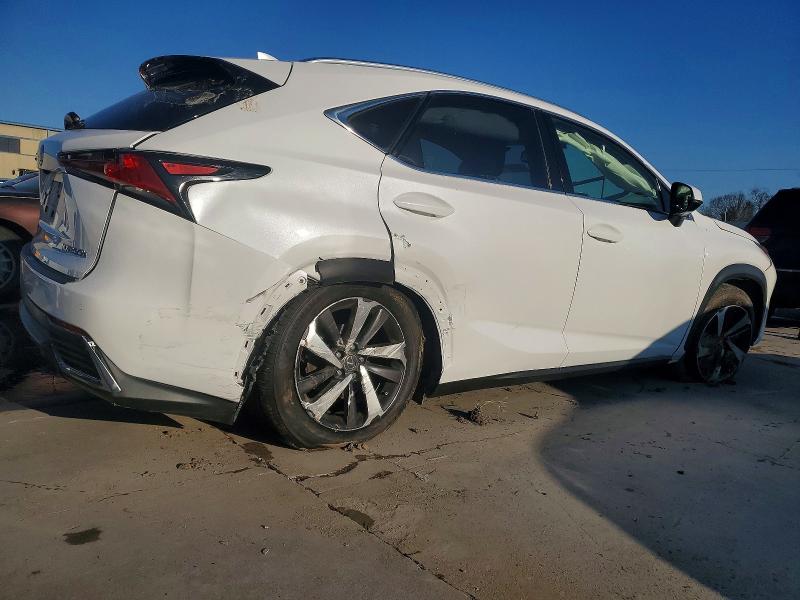 Photo 3 from auction – 2018 LEXUS NX with VIN JTJBJRBZ9J2092248