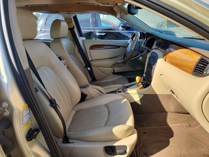 Photo 7 from auction – 2006 JAGUAR X-TYPE SPO with VIN SAJWA54A66WE69420