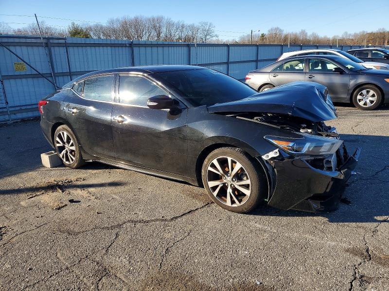 Фото 4 с аукциона – 2017 NISSAN MAXIMA 3.5 с VIN 1N4AA6AP5HC406663