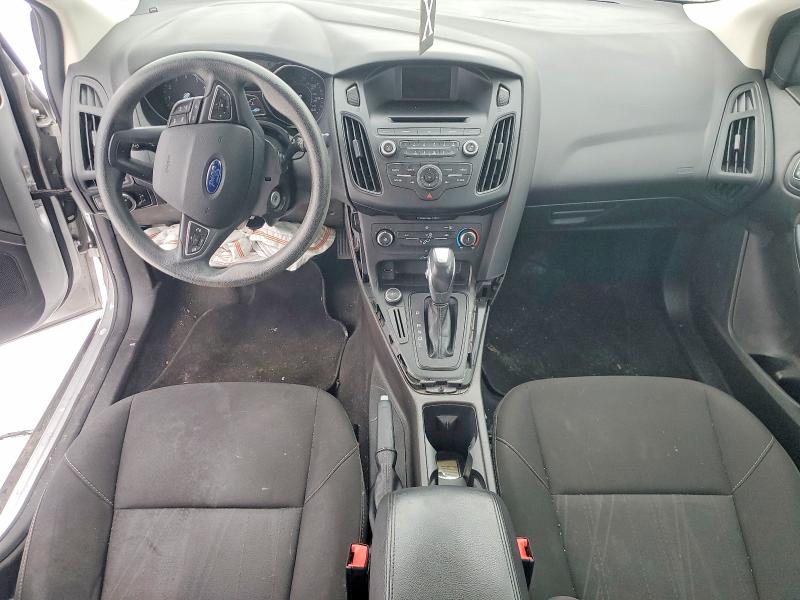 Photo 8 from auction – 2016 FORD FOCUS SE with VIN 1FADP3F21GL288049