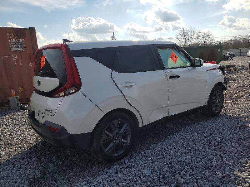Photo 3 from auction – 2021 KIA SOUL LX with VIN KNDJ23AU2M7793512