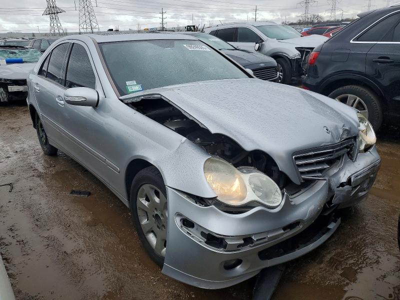Photo 4 from auction – 2007 MERCEDES-BENZ C 280 4MAT with VIN WDBRF92H47F863869