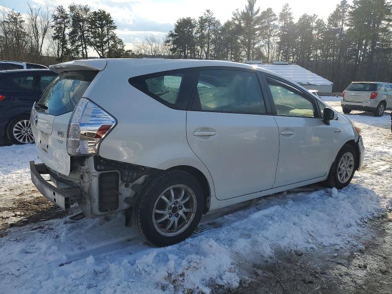 Photo 3 from auction – 2014 TOYOTA PRIUS V with VIN JTDZN3EU1EJ014903