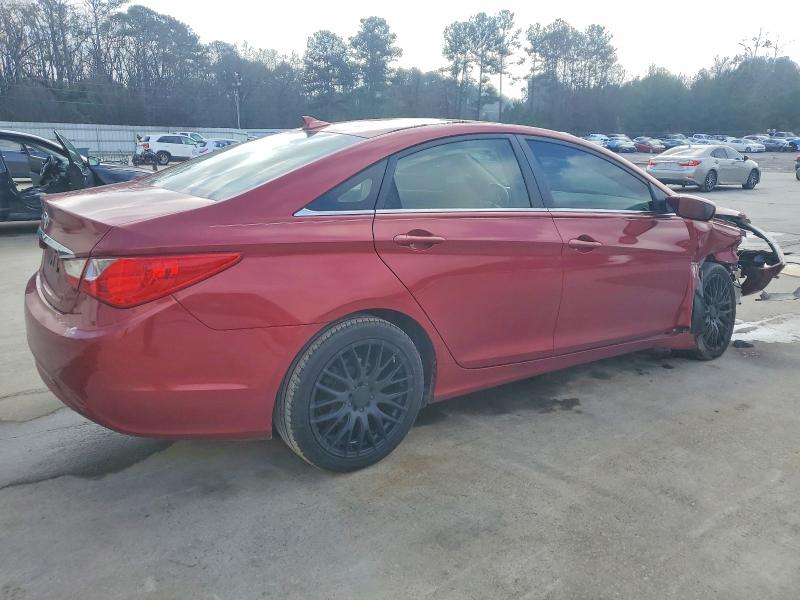 Photo 3 from auction – 2012 HYUNDAI SONATA GLS with VIN 5NPEB4AC0CH342832