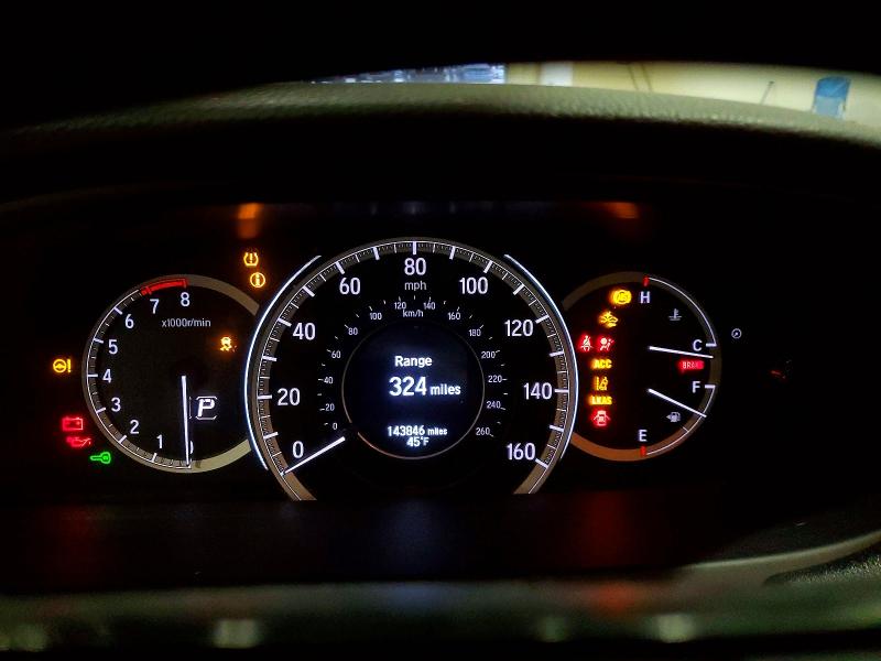 Photo 9 from auction – 2017 HONDA ACCORD TOU with VIN 1HGCR3F94HA043371