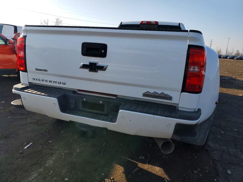 Photo 6 from auction – 2018 CHEVROLET SILVERADO with VIN 1GC4K1EY3JF208517