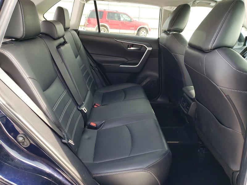 Photo 11 from auction – 2020 TOYOTA RAV4 XLE P with VIN 2T3A1RFVXLC130152