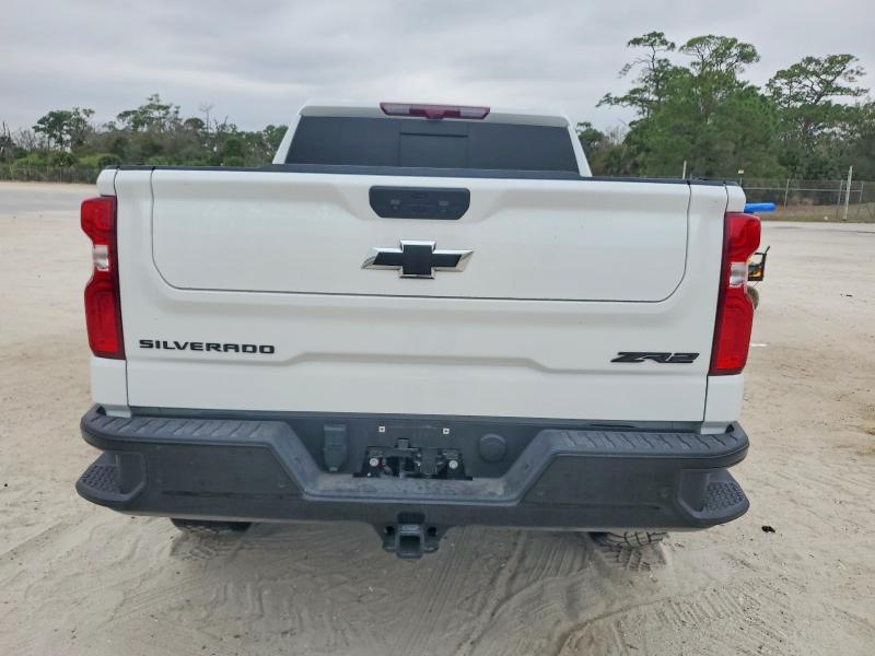 Photo 6 from auction – 2025 CHEVROLET SILVERADO with VIN 3GCUKHE84SG194748