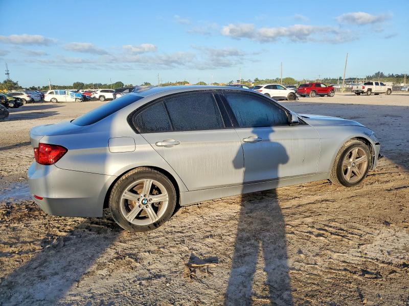 Photo 3 from auction – 2015 BMW 320 I XDRI with VIN WBA3C3G50FNT51118