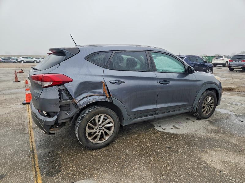 Photo 3 from auction – 2016 HYUNDAI TUCSON with VIN KM8J33A23GU181557