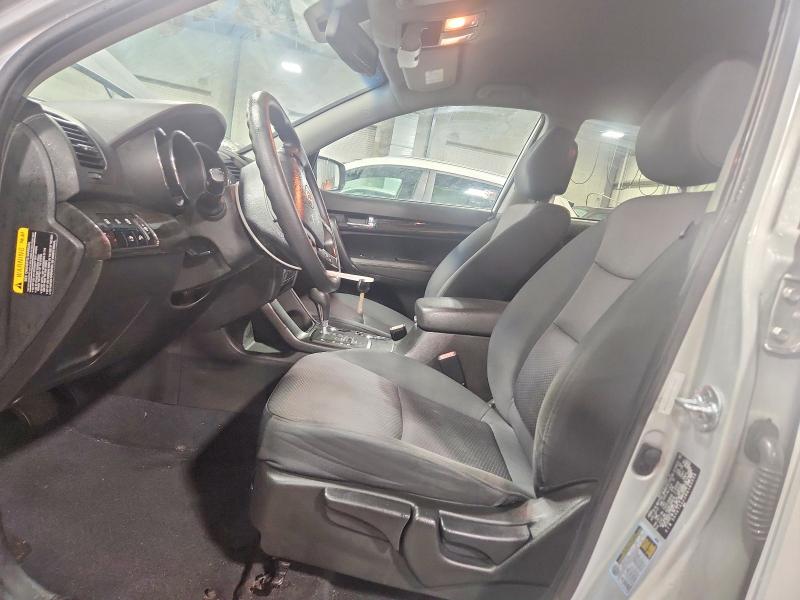 Photo 7 from auction – 2011 KIA SORENTO with VIN 5XYKT4A22BG183339