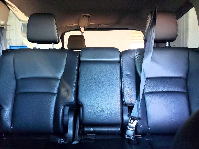 Photo 10 from auction – 2022 HONDA PILOT with VIN 5FNYF5H51NB006445