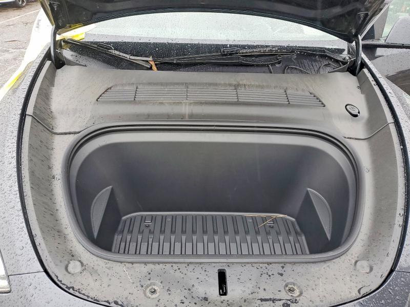 Photo 11 from auction – 2024 TESLA MODEL Y with VIN 7SAYGDED5RF005732
