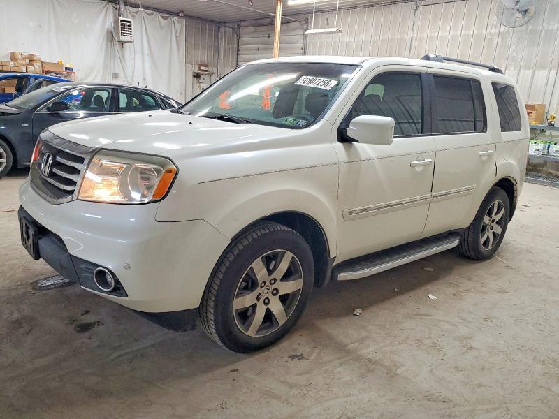 HONDA PILOT TOUR 2013 with VIN 5FNYF4H91DB021054 - Photo from auction