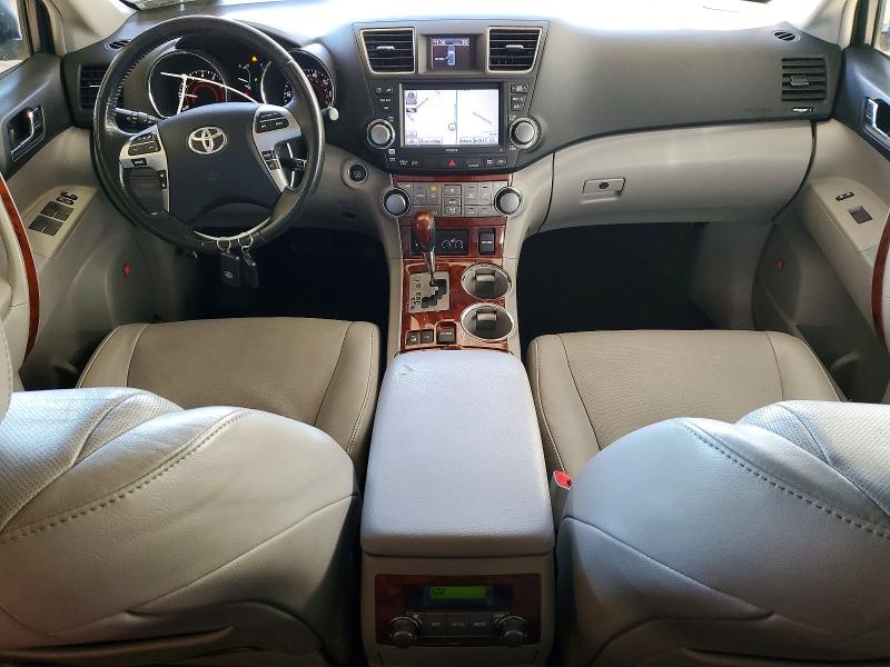 Photo 8 from auction – 2012 TOYOTA HIGHLANDER with VIN 5TDDK3EH5CS142227