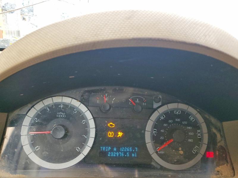Photo 9 from auction – 2008 FORD ESCAPE LIM with VIN 1FMCU94138KE18959