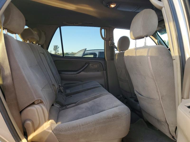 Photo 11 from auction – 2005 TOYOTA SEQUOIA SR with VIN 5TDZT34A45S254138