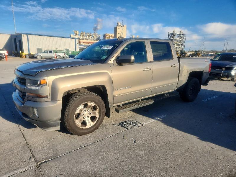 CHEVROLET SILVERADO 2017 with VIN 3GCUKREC9HG361530 - Photo from auction