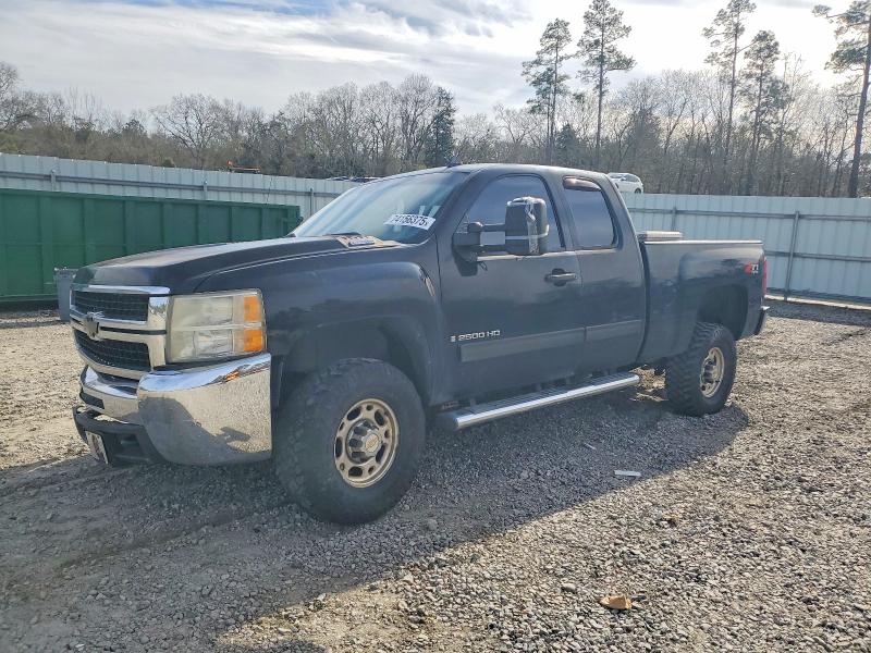 CHEVROLET SILVERADO 2009 z numerem VIN 1GCHK59659E147948 - Zdjęcie z aukcji