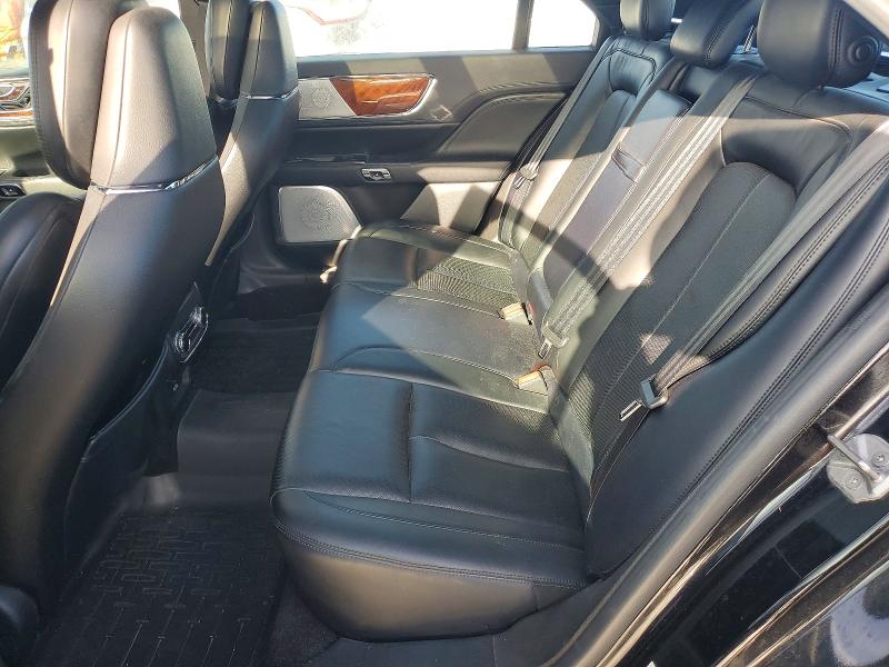 Photo 10 from auction – 2017 LINCOLN CONTINENTA with VIN 1LN6L9NC9H5606156