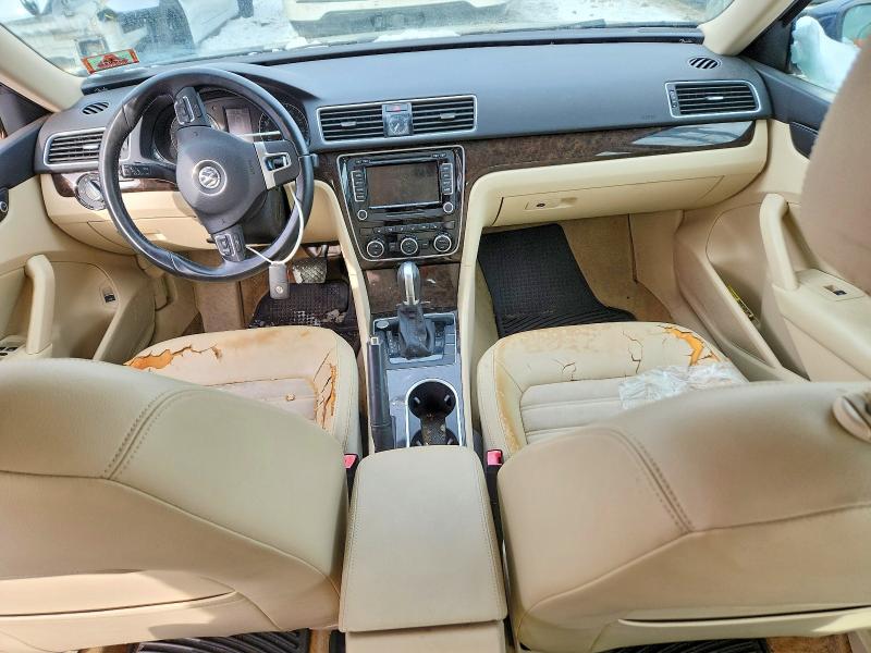 Photo 8 from auction – 2014 VOLKSWAGEN PASSAT SEL with VIN 1VWCT7A30EC054858