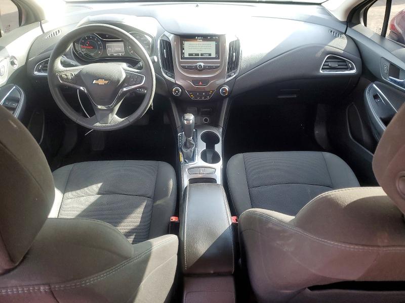 Photo 8 from auction – 2017 CHEVROLET CRUZE with VIN 1G1BE5SM2H7154289