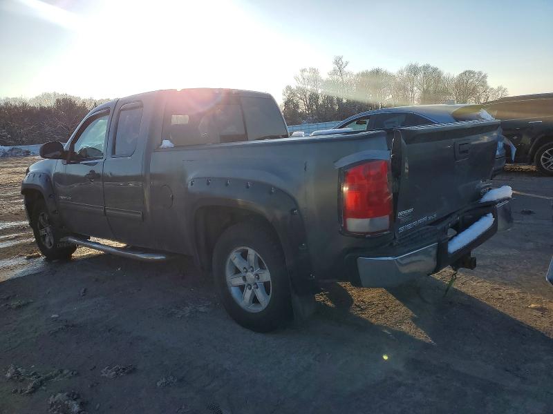 Photo 2 from auction – 2011 GMC SIERRA K15 with VIN 1GTR2VE34BZ162116