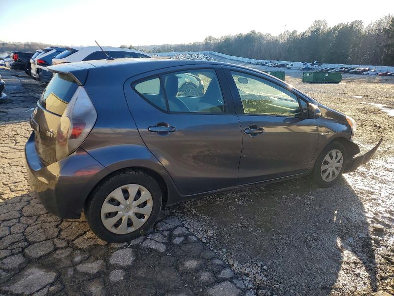 Photo 3 from auction – 2012 TOYOTA PRIUS C with VIN JTDKDTB37C1521981