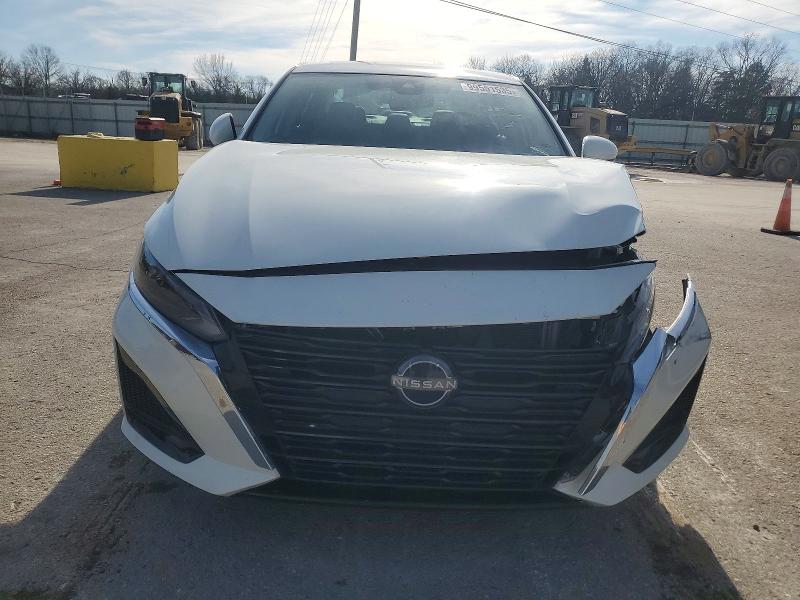 Photo 5 from auction – 2023 NISSAN ALTIMA SL with VIN 1N4BL4EV6PN374952