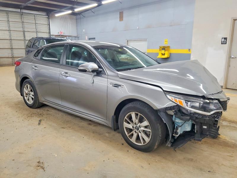 Photo 4 from auction – 2016 KIA OPTIMA with VIN 5XXGT4L37GG105484