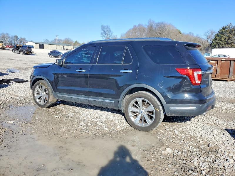 Photo 2 from auction – 2018 FORD EXPLORER L with VIN 1FM5K7F81JGA58774