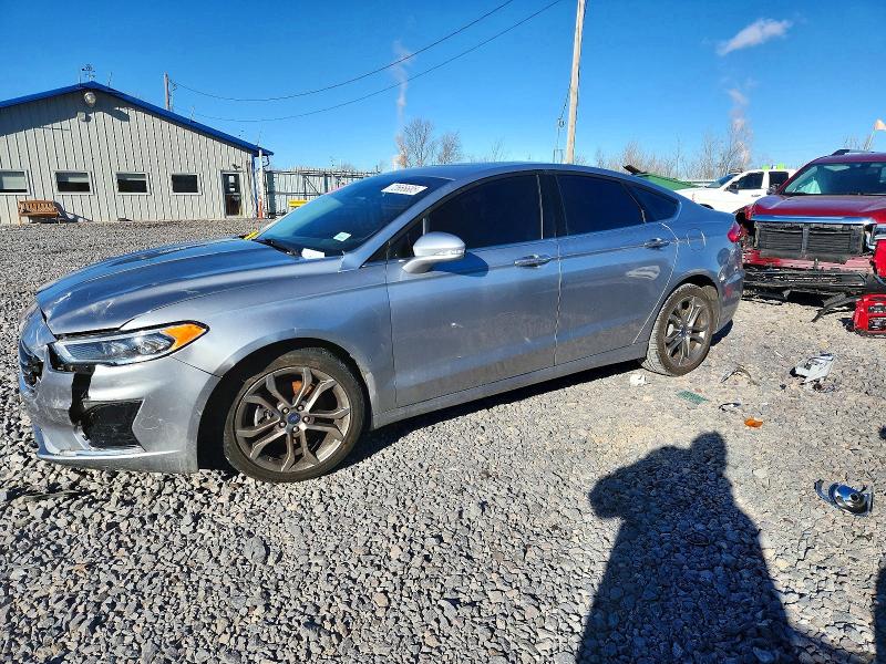 FORD FUSION 2020 with VIN 3FA6P0CD9LR131037 - Photo from auction