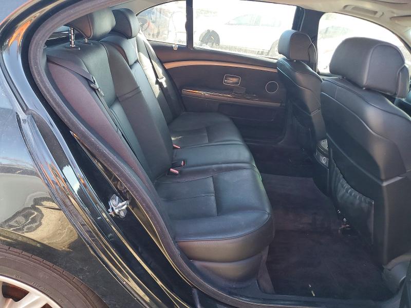 صورة رقم 10 من المزاد - 2007 BMW 750 مع VIN WBAHN835X7DT69863