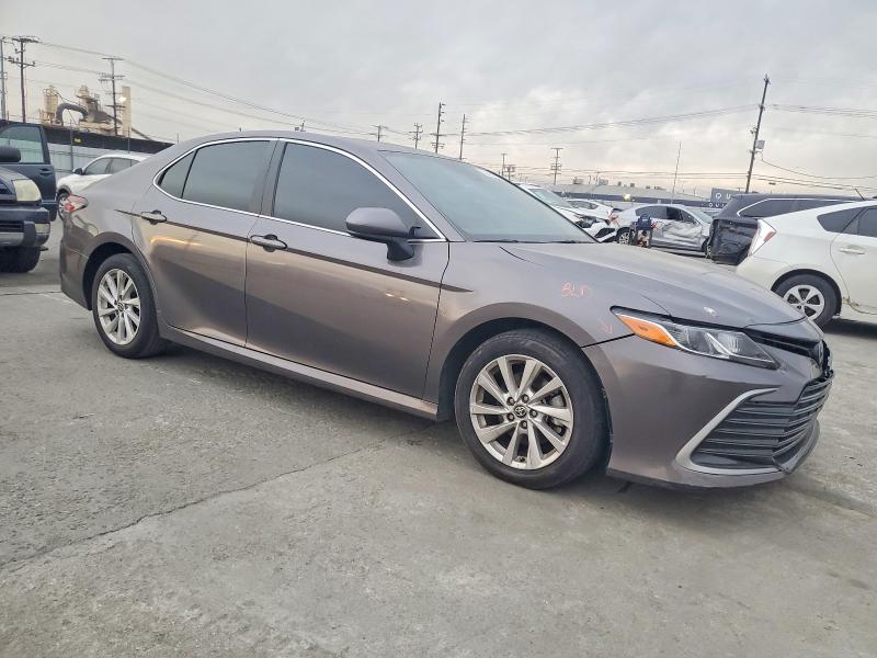 Photo 4 from auction – 2023 TOYOTA CAMRY with VIN 4T1C11AK7PU764376