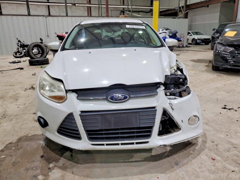 Photo 5 from auction – 2013 FORD FOCUS SE with VIN 1FADP3K21DL203342