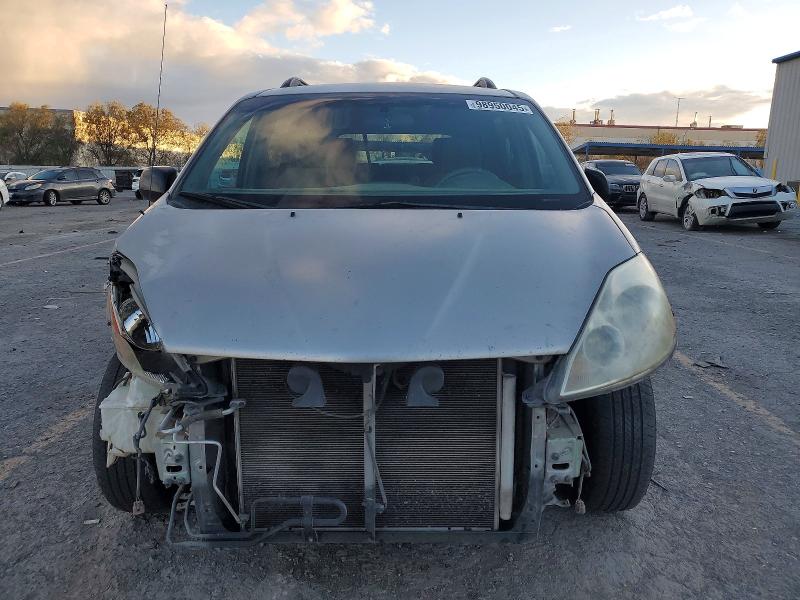 Photo 5 from auction – 2006 TOYOTA SIENNA with VIN 5TDZA23C96S586757