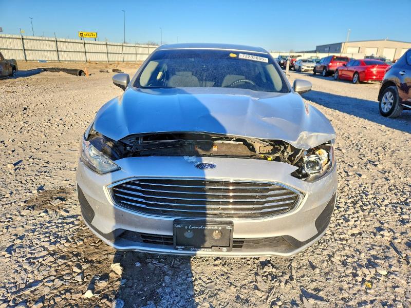 Photo 5 from auction – 2019 FORD FUSION SE with VIN 3FA6P0HD8KR231184