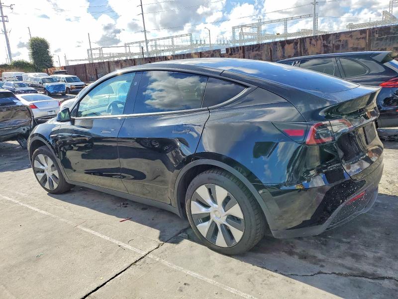 Photo 2 from auction – 2024 TESLA MODEL Y with VIN 7SAYGDEE1RF073518