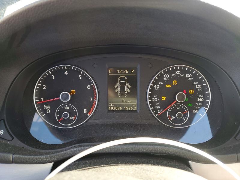 Photo 9 from auction – 2012 VOLKSWAGEN PASSAT SE with VIN 1VWBH7A35CC032204